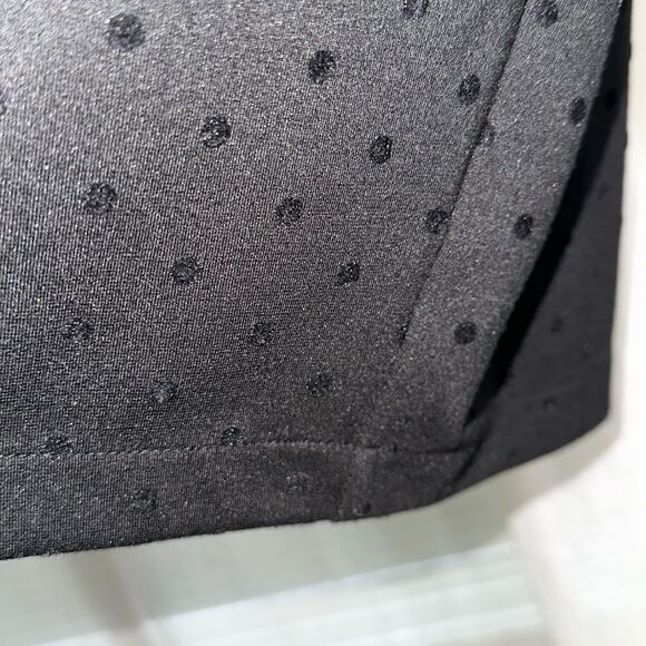 maurices M Black Fitted Elasticized High Waistband Velvet Polka Dot Pencil Skirt - Picture 4 of 11